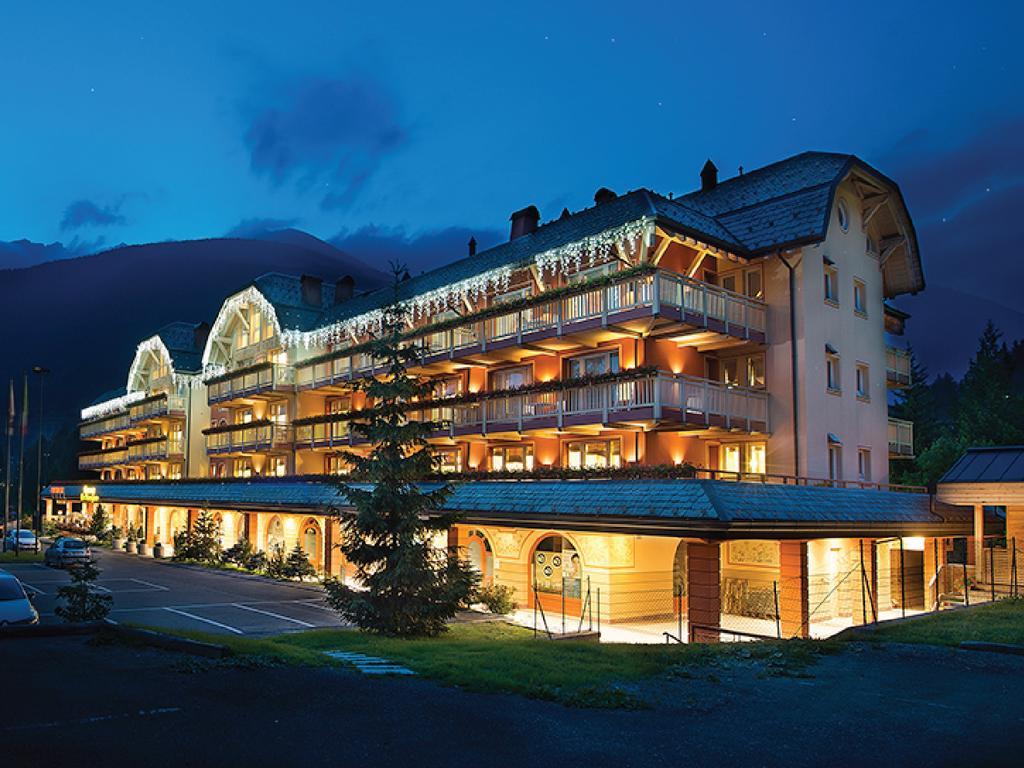 Residence Club Ponte Di Legno Kültér fotó