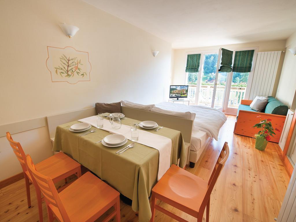 Residence Club Ponte Di Legno Szoba fotó